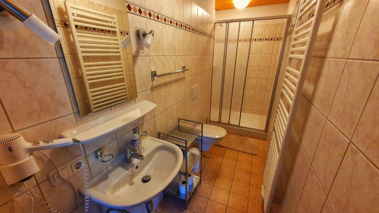 Apartman Tauplitz Skiing, Hiking, Bike, Cross Country - Haus Sandlweber Obersdorf Buitenkant foto