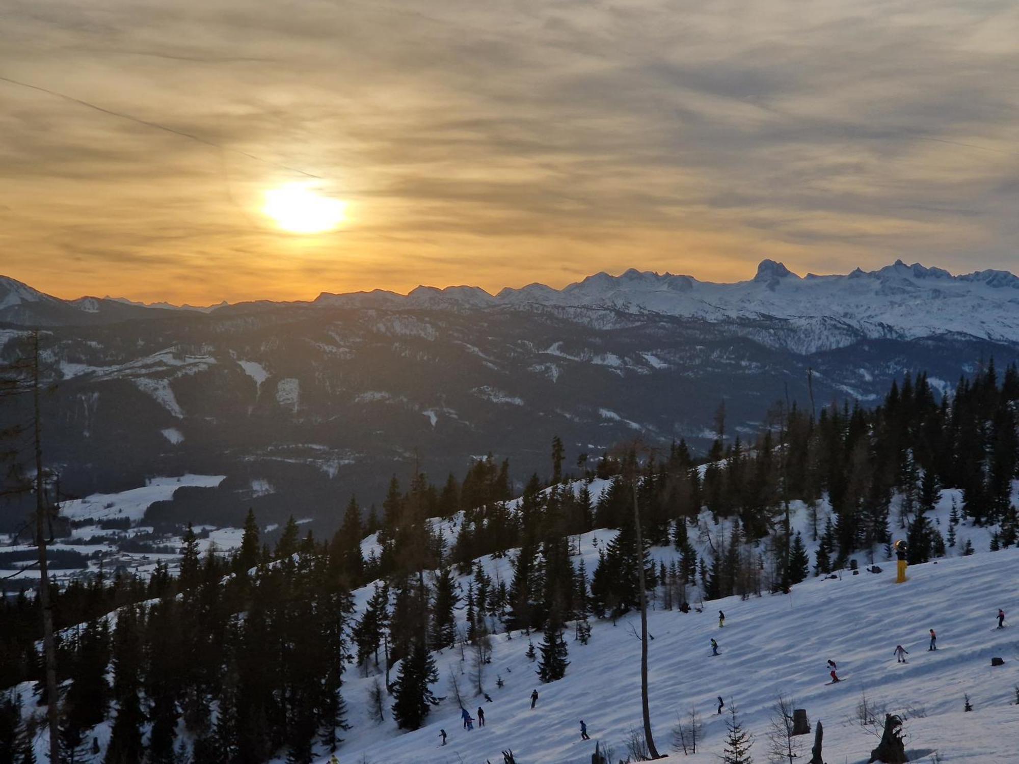 Apartman Tauplitz Skiing, Hiking, Bike, Cross Country - Haus Sandlweber Obersdorf Buitenkant foto